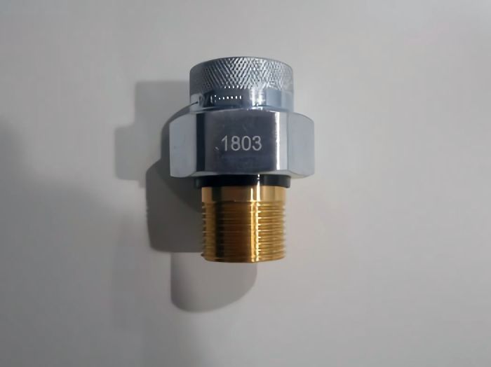 Диэлектрическая вставка. De Dietrich 300025648
