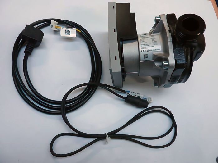 Набор насос WILO YONOS PARA RS15/7 + кабели. De Dietrich 7649092