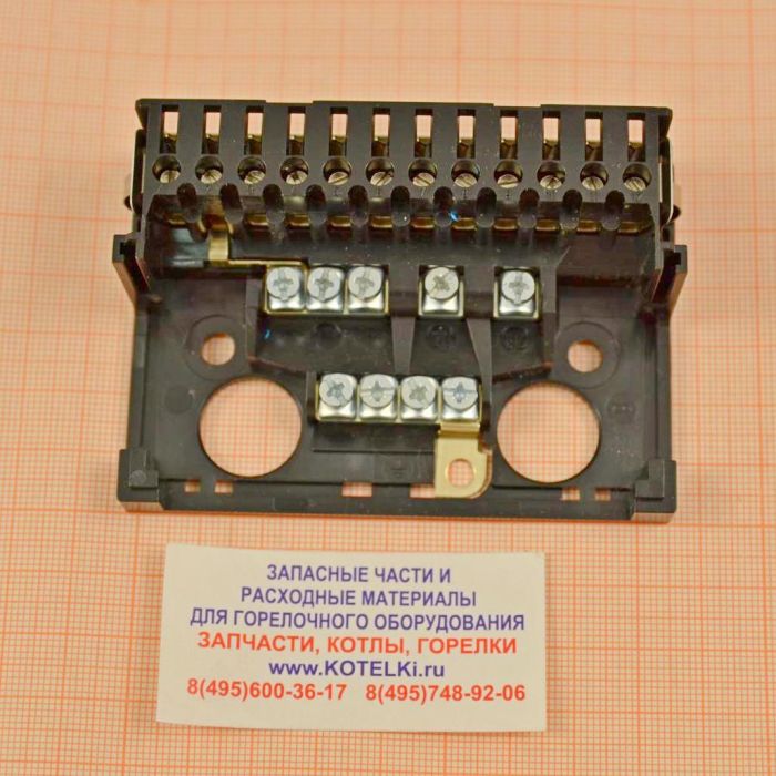 Цоколь программного блока AGK11. De Dietrich 95320827
