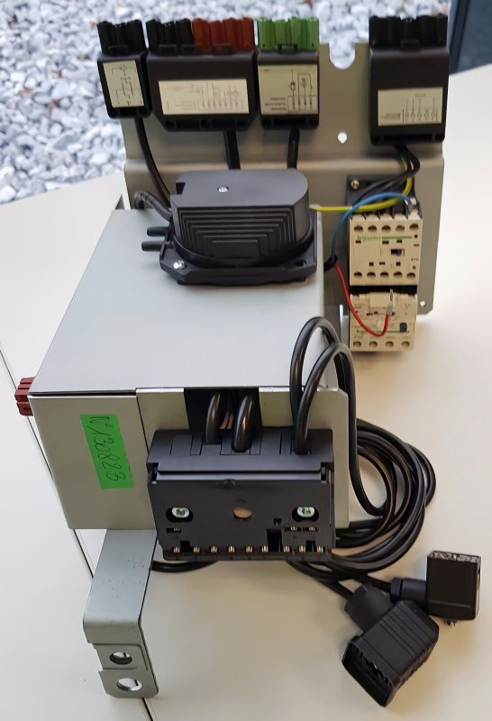 Опора компонентов и разъемов + Кабели G43-2S. De Dietrich 97955687