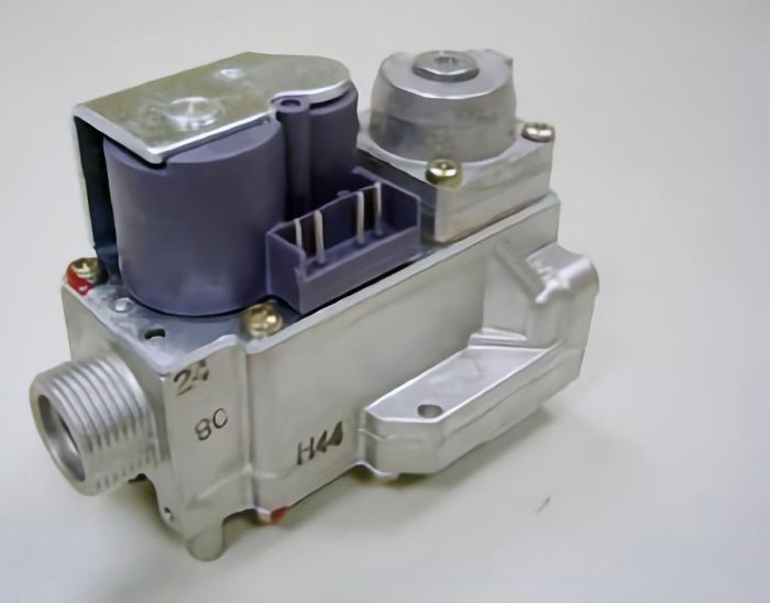 Газовый клапан VK8115VB1008B MC90. De Dietrich S57479